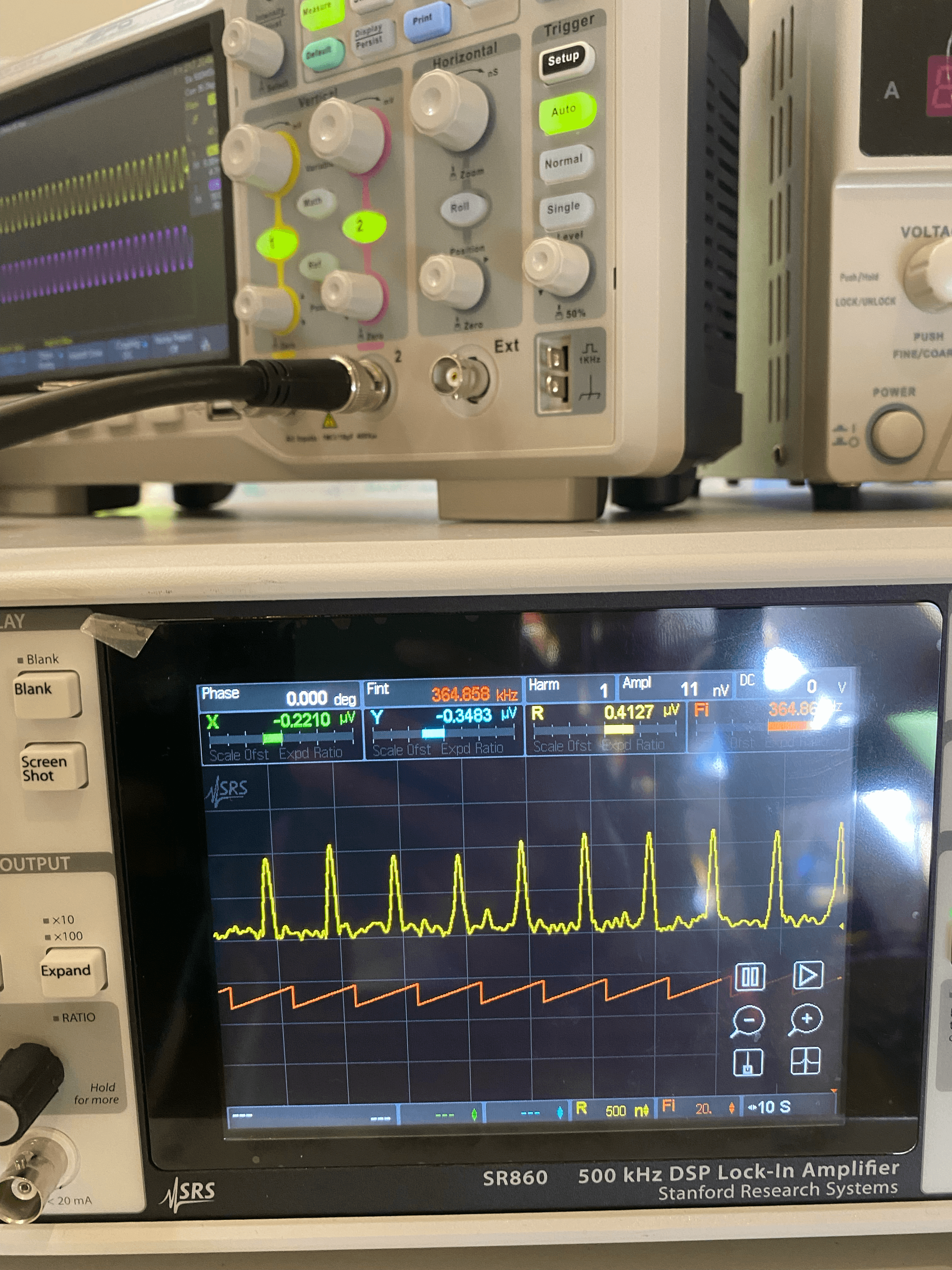 Acousto-electric signal 2